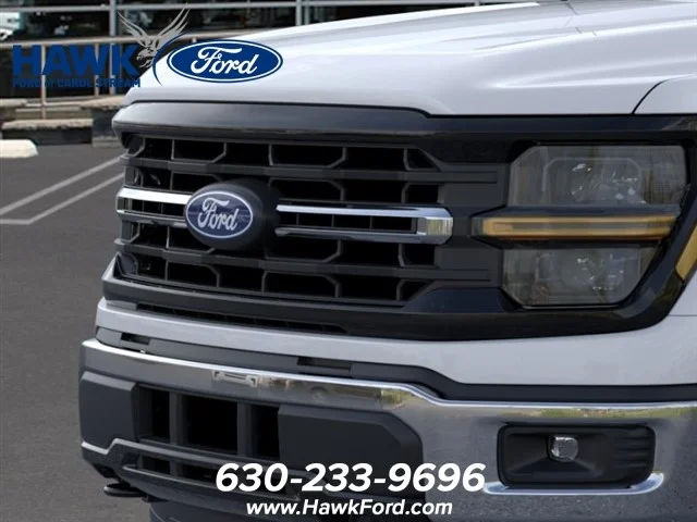 New 2026 Oxford White Ford XLT image 17