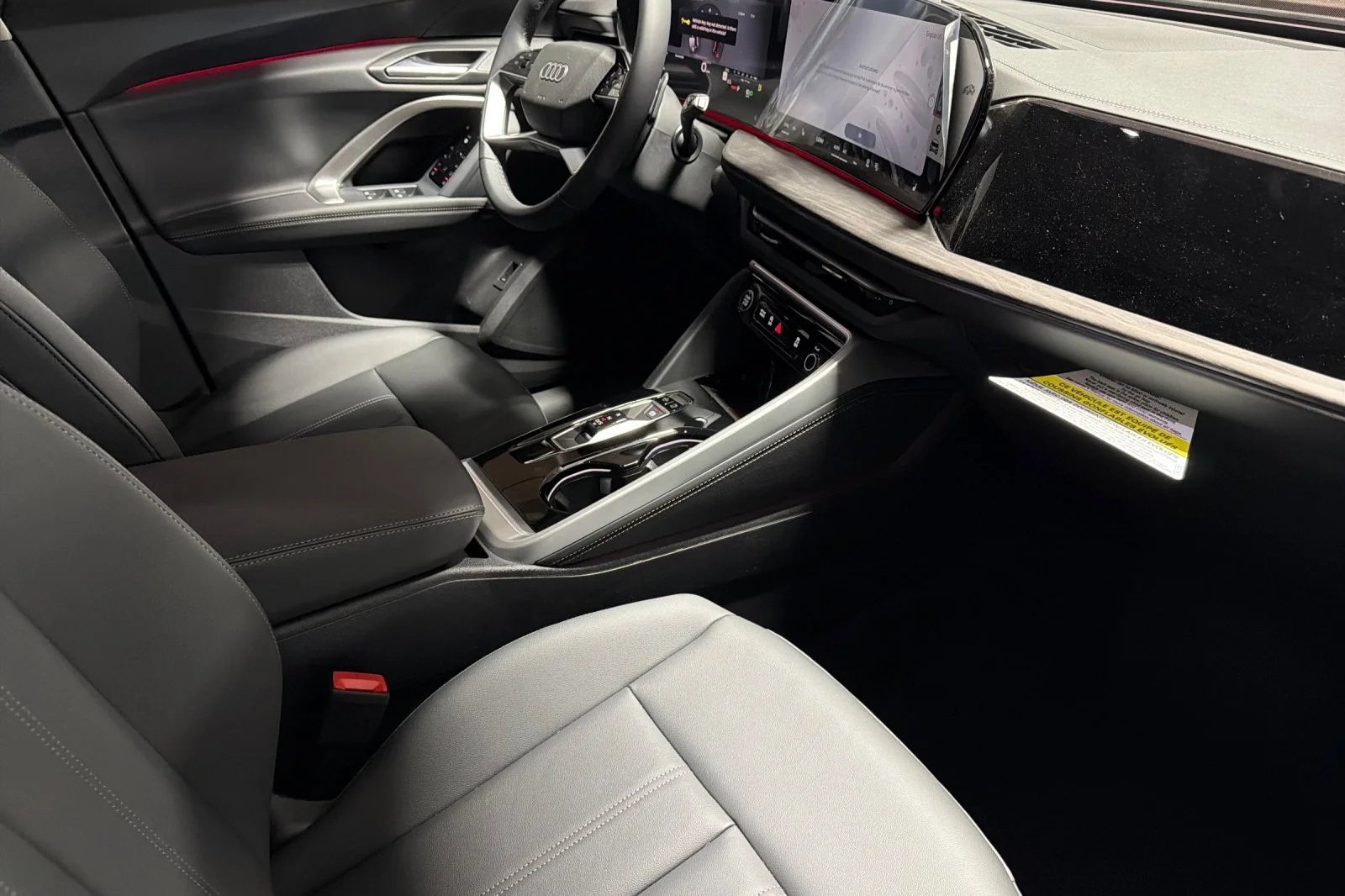 New 2026 Daytona Gray Metallic Audi Premium 2.0 TFSI quattro image 15