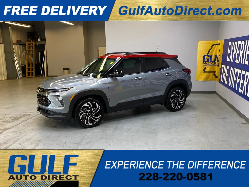 Used 2026 Gray Chevrolet RS image 5