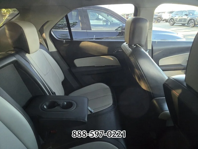 Used 2010 Summit White CHEVROLET LTZ image 10