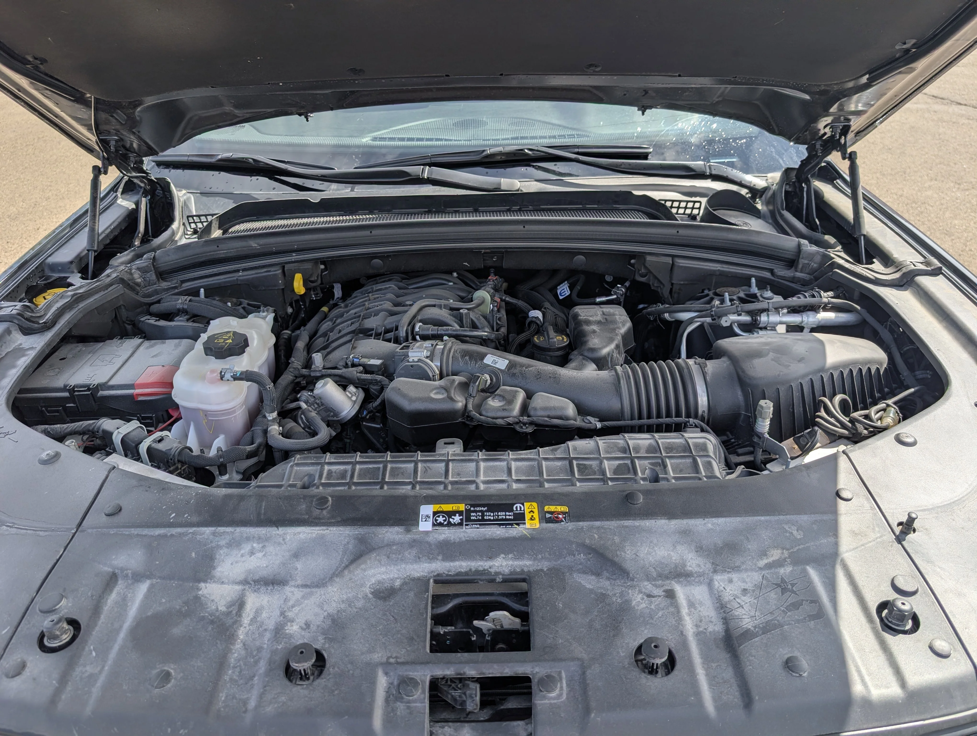 Used 2025 Baltic Grey Metallic Jeep Limited image 36