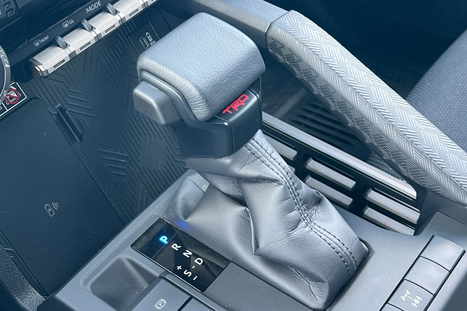 2025 Toyota 4Runner TRD Off-Road - Photo 22