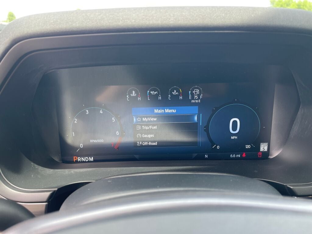 New 2026 Oxford White Ford LARIAT image 20