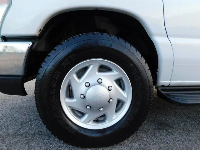 Used 2012 Oxford White Ford XLT image 10
