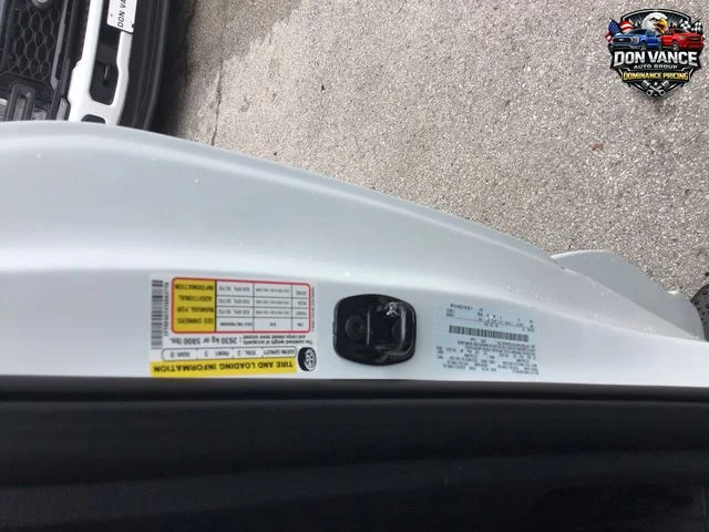 New 2026 Oxford White Ford F-450® XL image 25