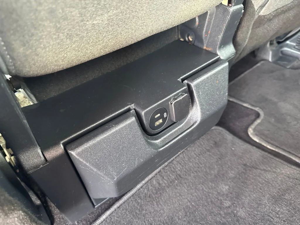 Used 2021 Oxford White Ford XLT image 30