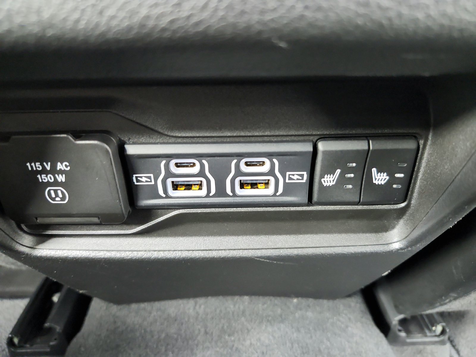 2023 Jeep Grand Cherokee Overland - Photo 45