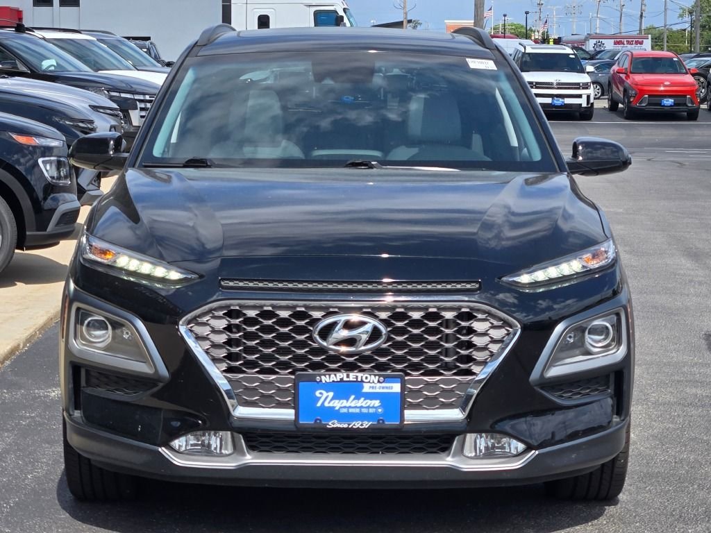 Used 2021 Ultra Black Hyundai Limited image 2