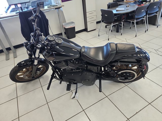 2017 Harley-Davidson FXDLS 