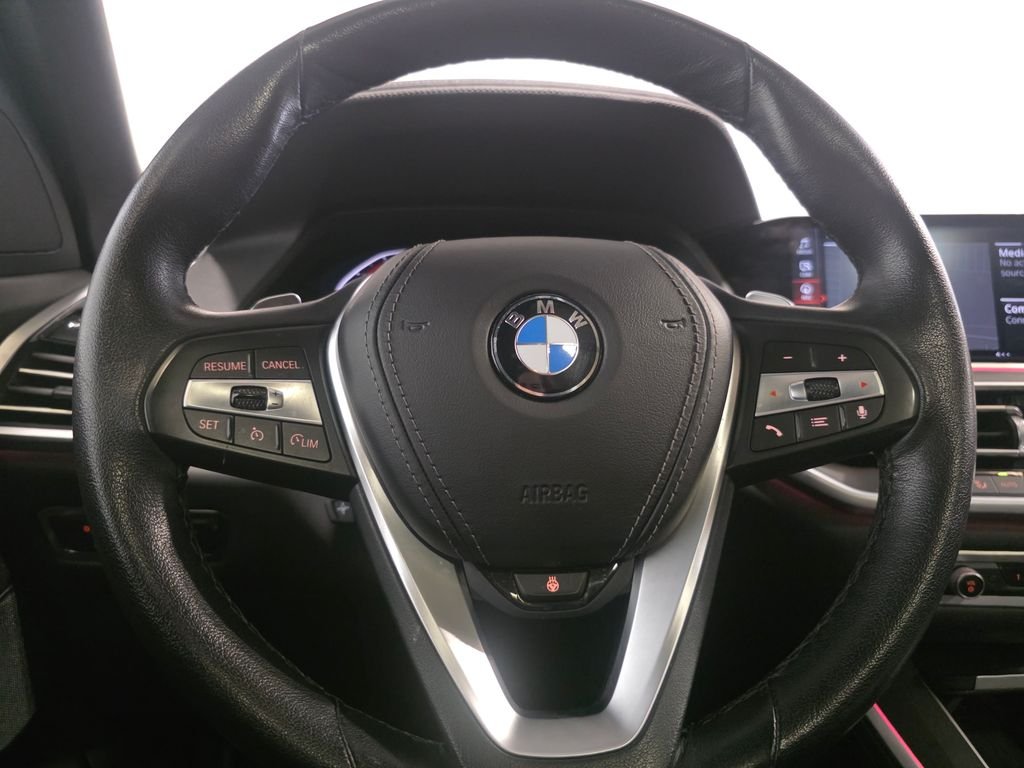 Used 2023 Black BMW xDrive40i image 21