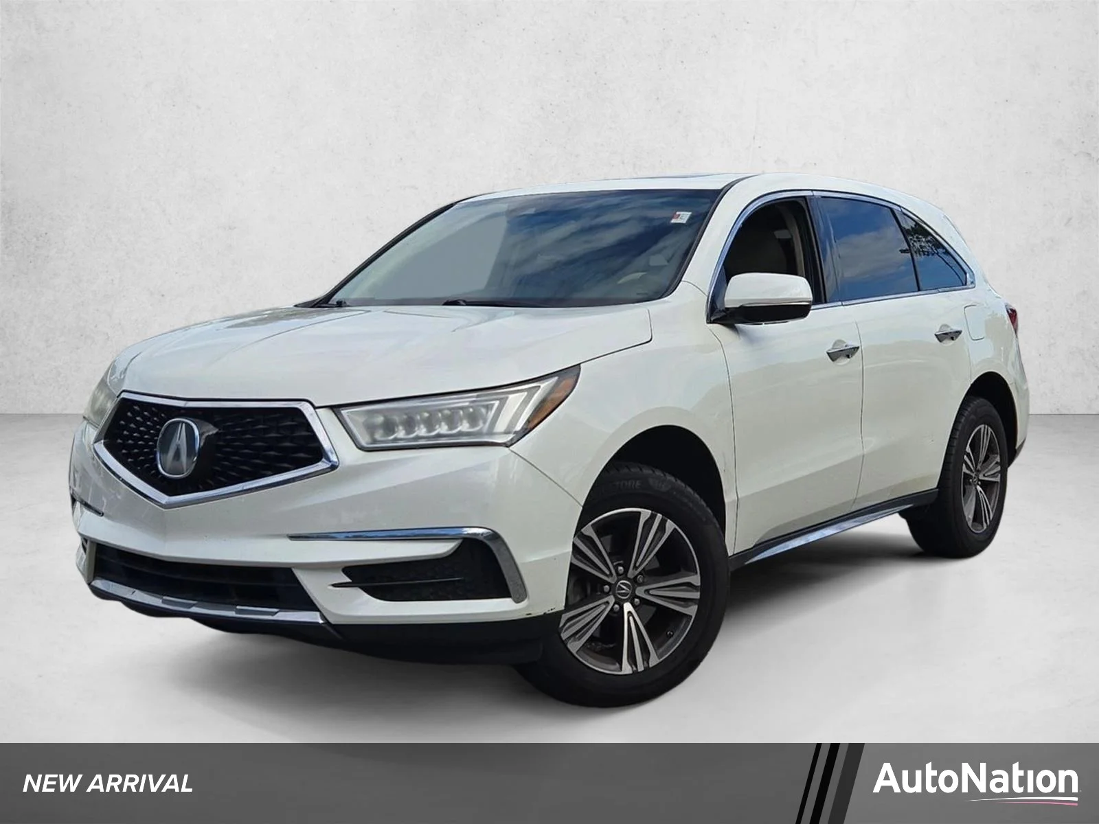 Used 2017  Acura  image 1