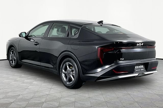 Used 2025 Black Kia LXS image 4