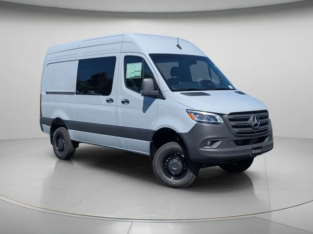 2026 Mercedes-Benz Sprinter 2500 Crew 144 WB 4MATIC®