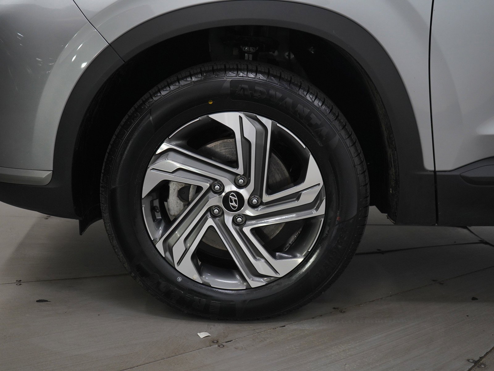 2023 Hyundai Santa Fe SE - Photo 28