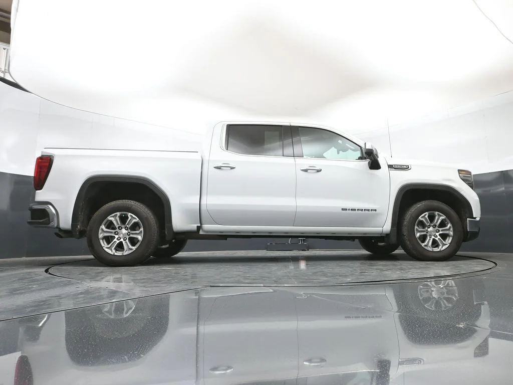 2024 GMC Sierra 1500 SLT - Photo 47