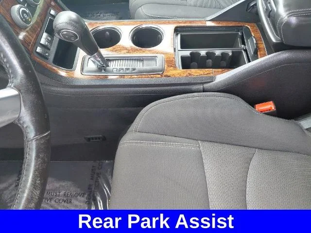 Used 2014 Silver Ice Metallic Chevrolet  image 22