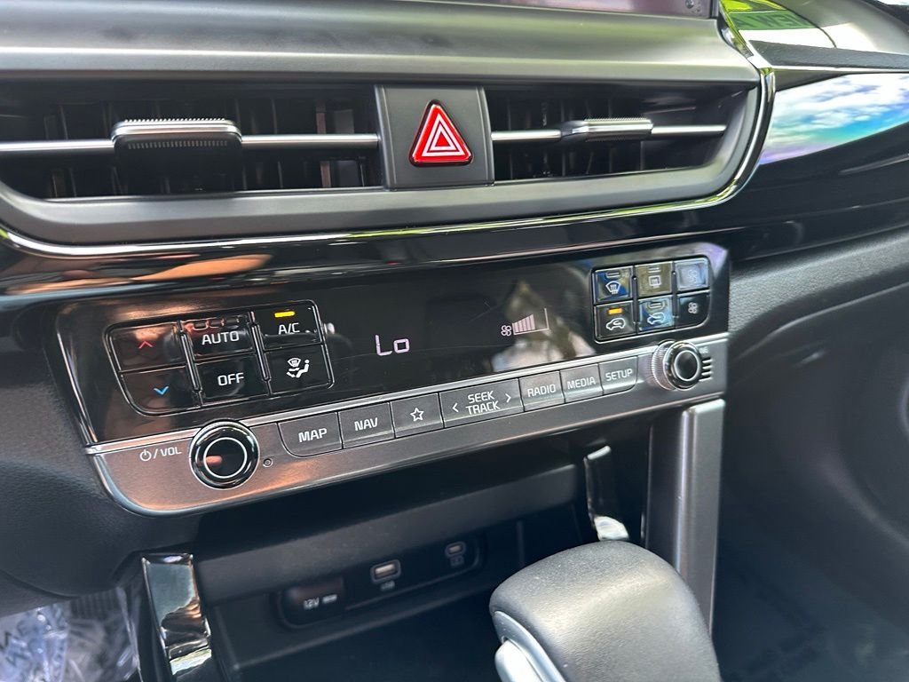 Used 2024 Blue Kia S image 6