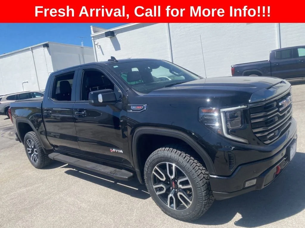 2023 GMC Sierra 4WD Crew Cab Short Box AT4's photo
