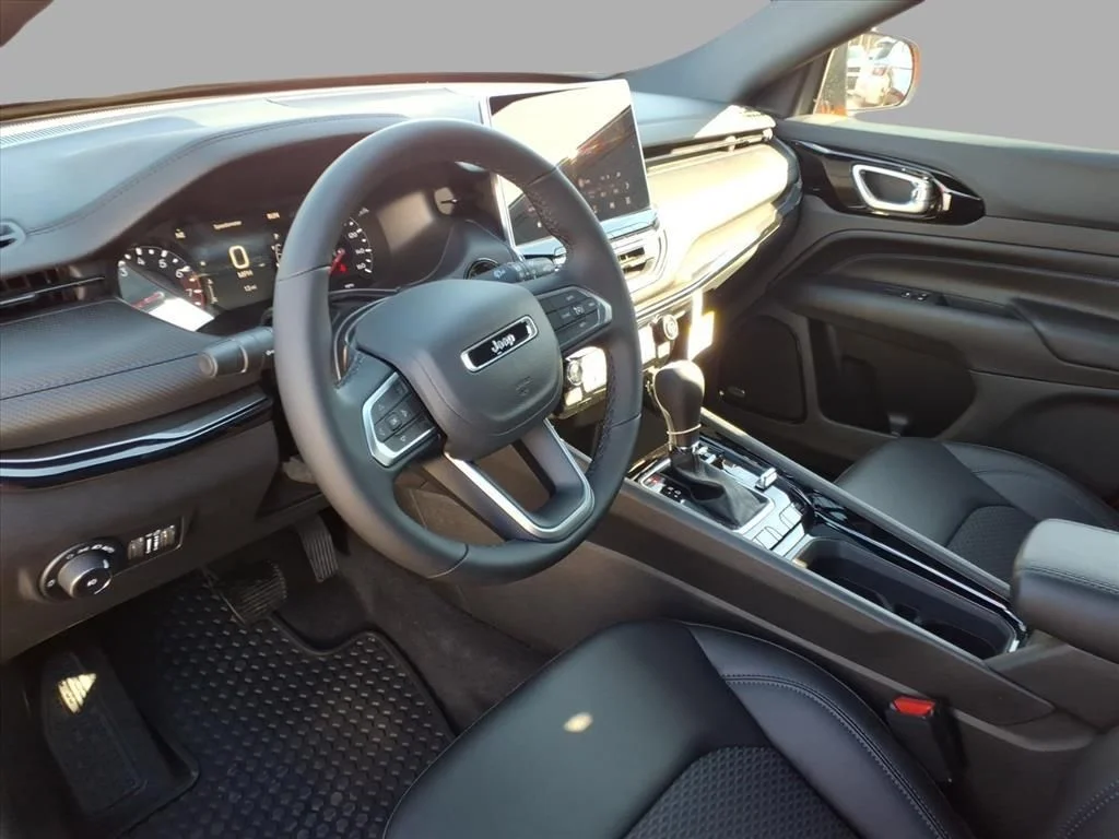 New 2026 Joose Exterior Paint Jeep Latitude image 13