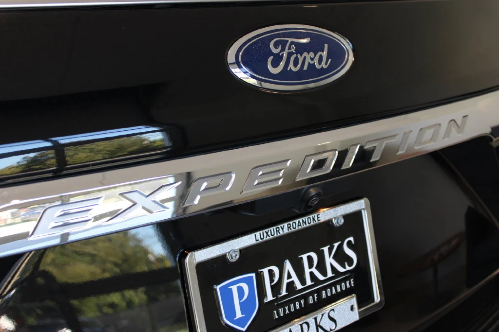 Used 2021 Black Ford XLT image 40