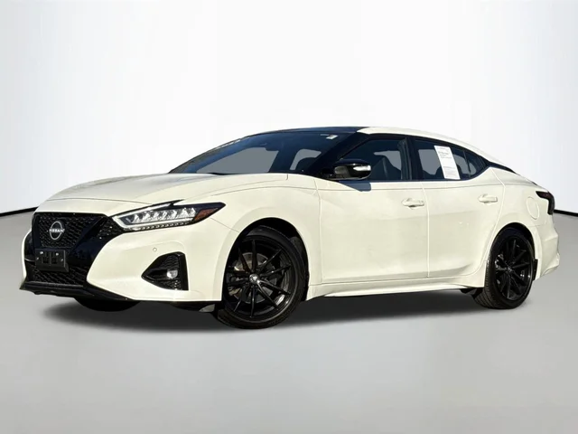 2023 Nissan Maxima SR