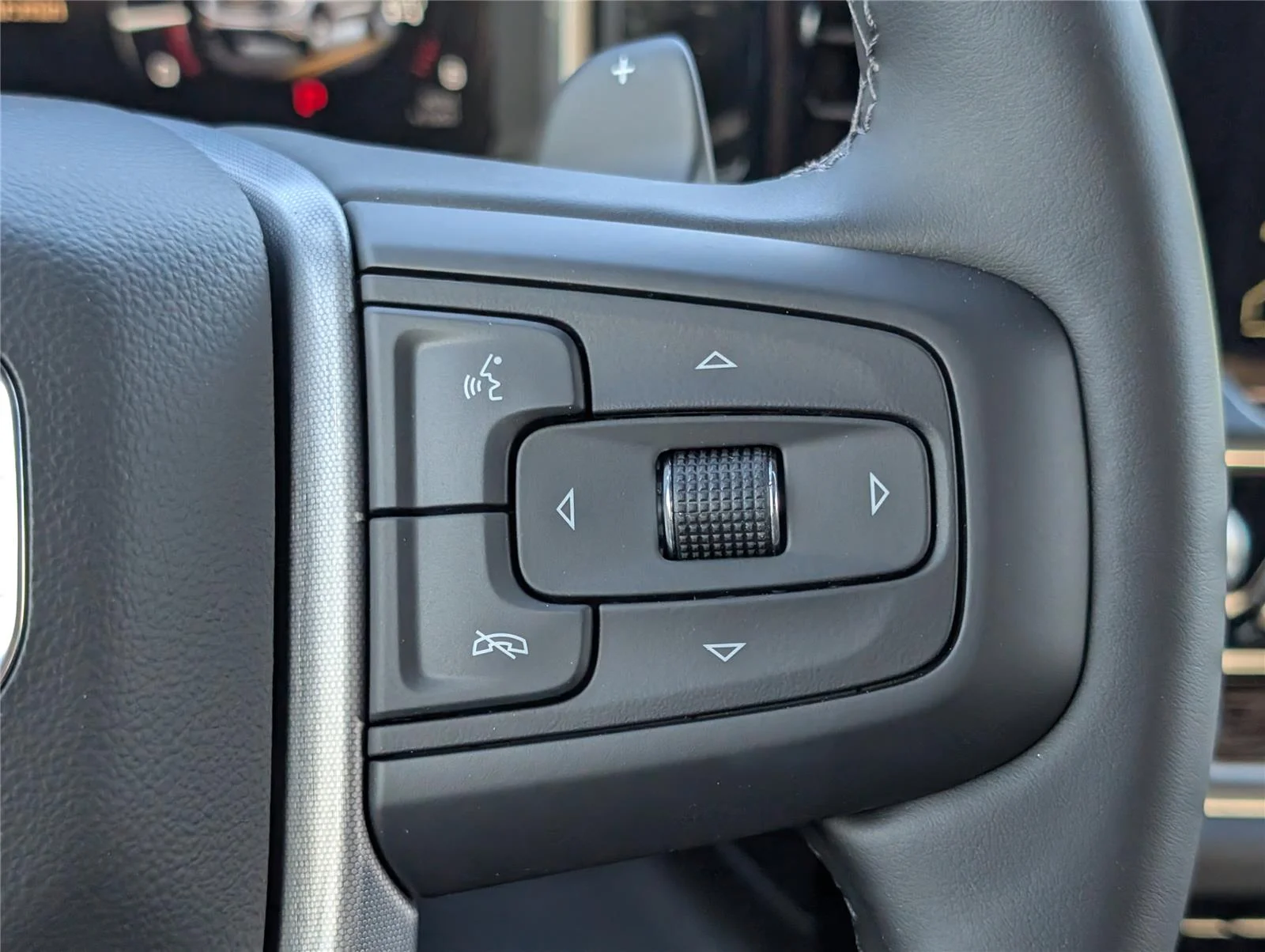 New 2026 Sterling Metallic GMC Elevation image 10