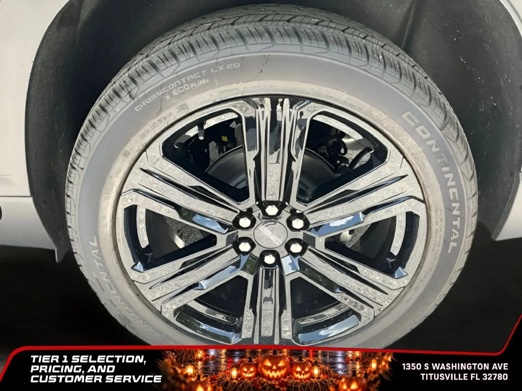 New 2026 Sterling Metallic GMC Elevation image 29