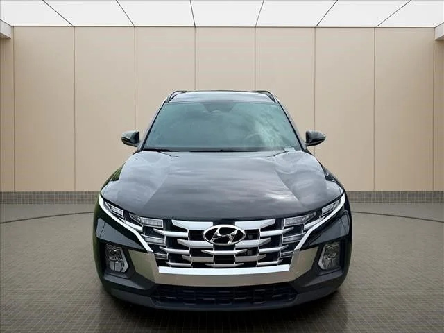 Used 2022 Black Hyundai SEL Premium image 7
