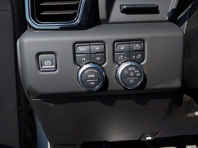 Used 2025 Gray GMC AT4 image 20