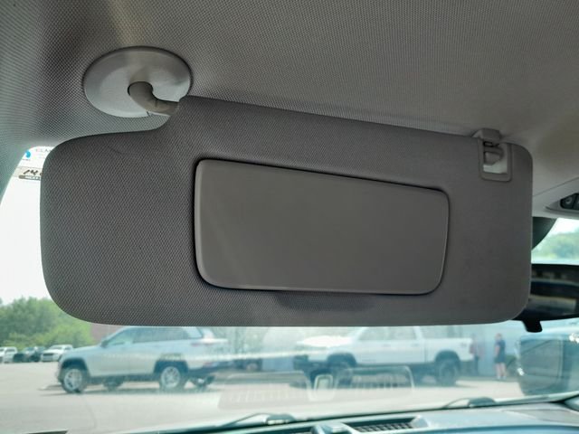 Used 2019 White Chevrolet LT image 30