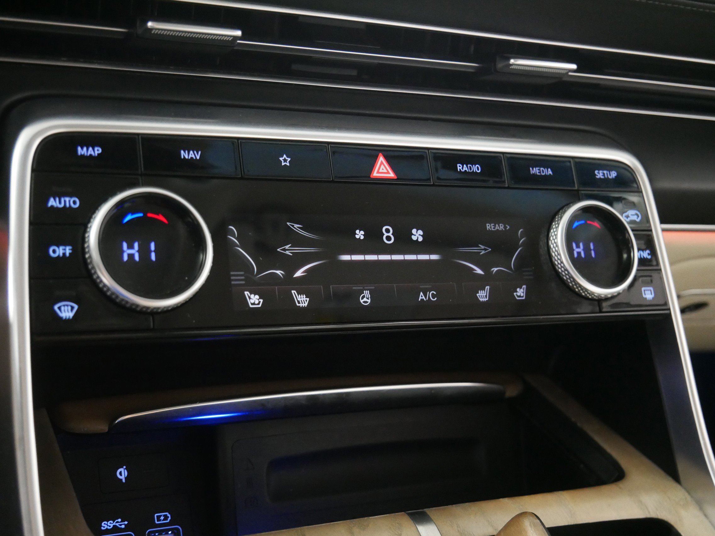 2021 GENESIS GV80 Advanced+ - Photo 23