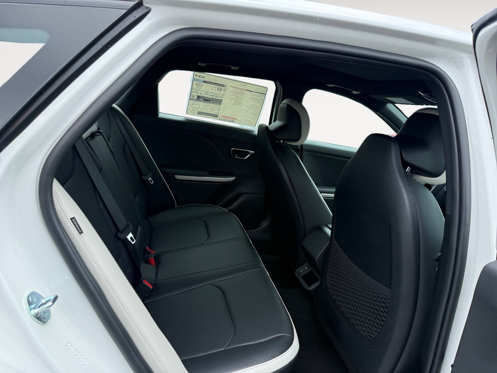 New 2026 Snow White Pearl Kia GT-Line image 18