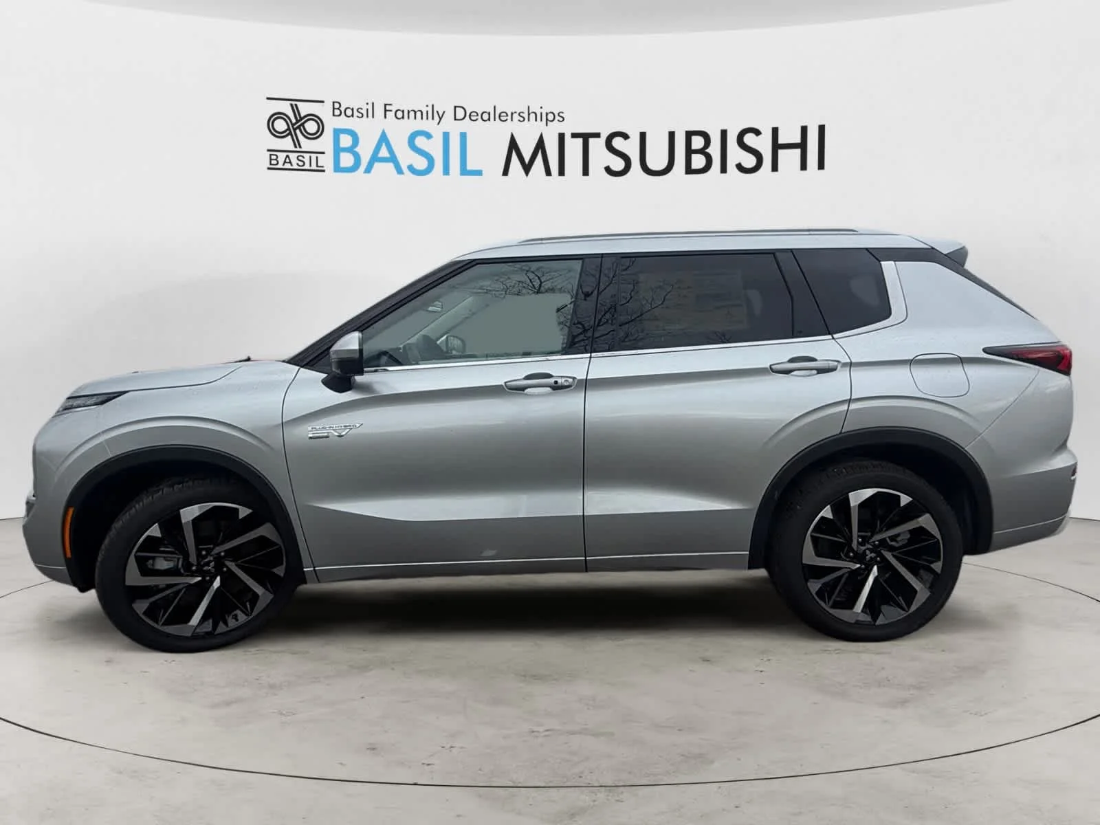 New 2025 Alloy Silver Metallic Mitsubishi SEL image 2
