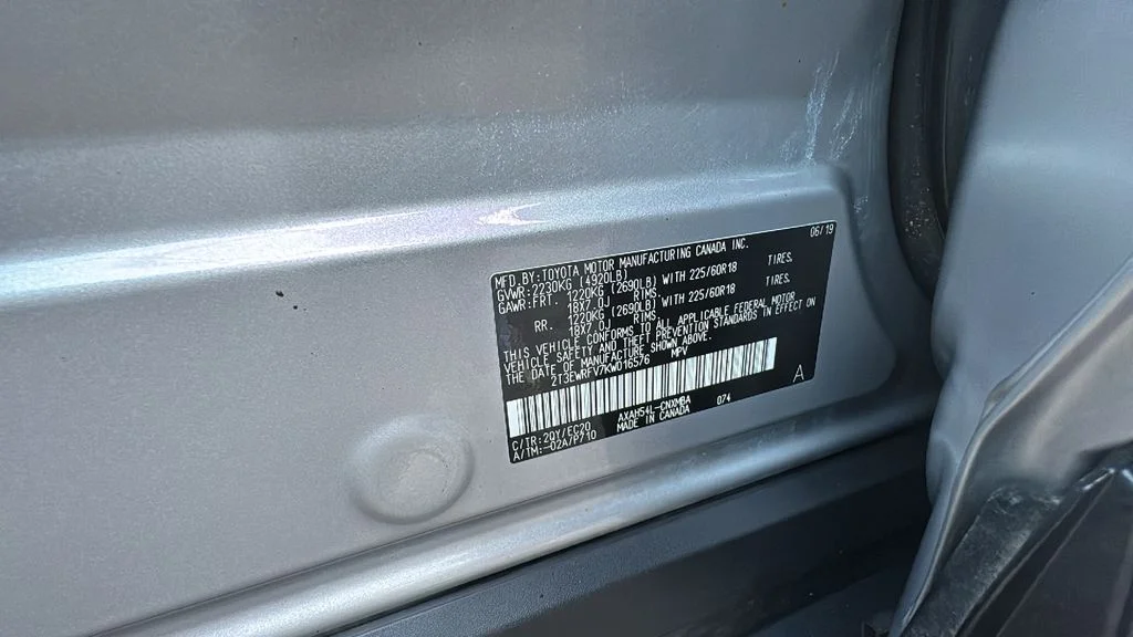 Used 2019 Silver Toyota XSE image 35