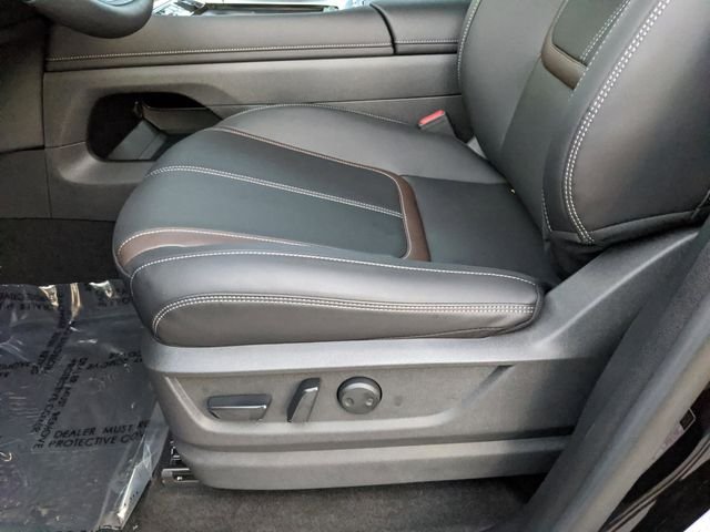 2026 Nissan Armada SL - Photo 15