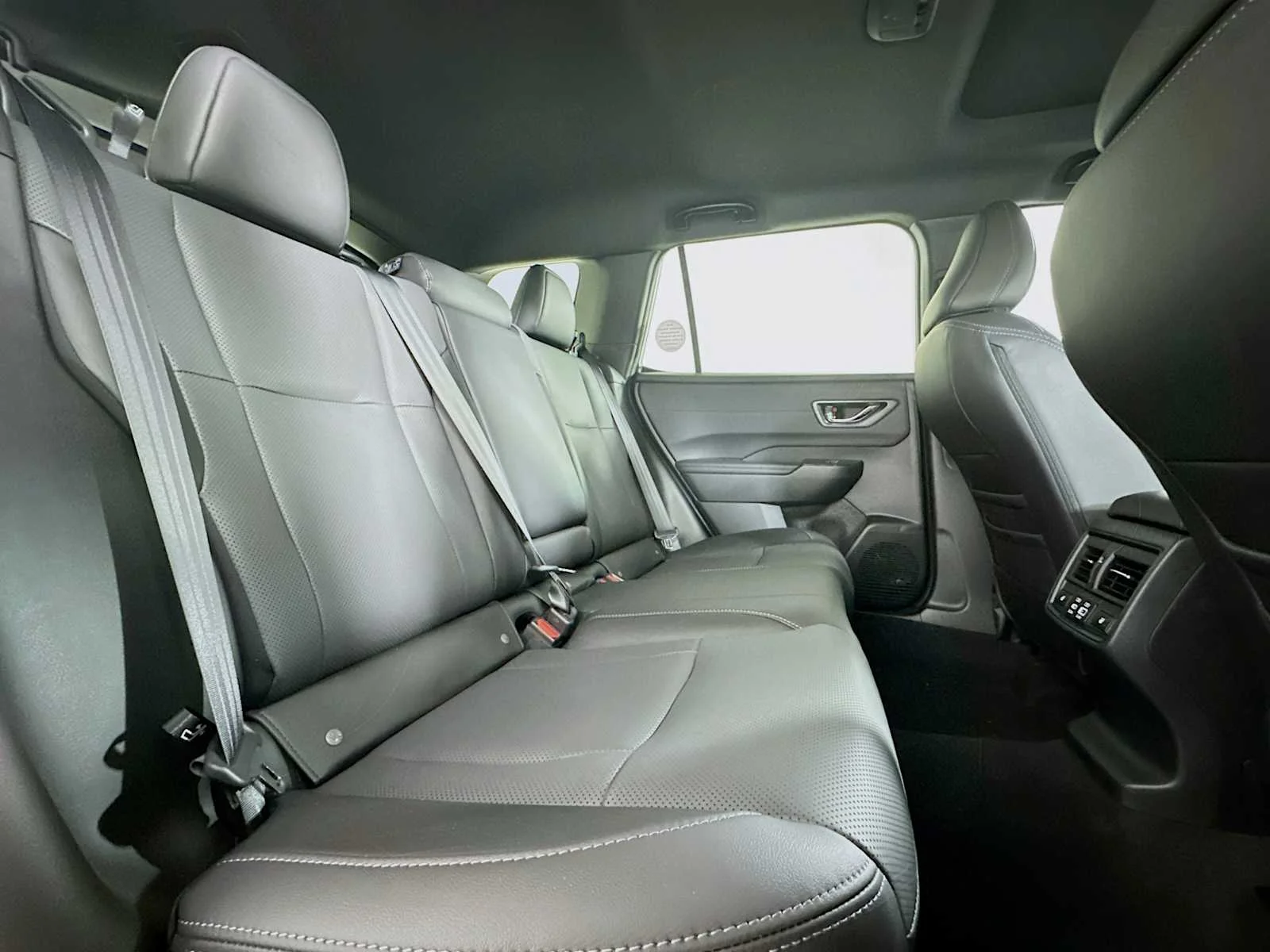 2026 Subaru Outback Touring XT - Photo 26