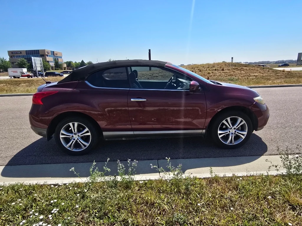 Used 2011 Merlot Metallic Nissan Base image 6