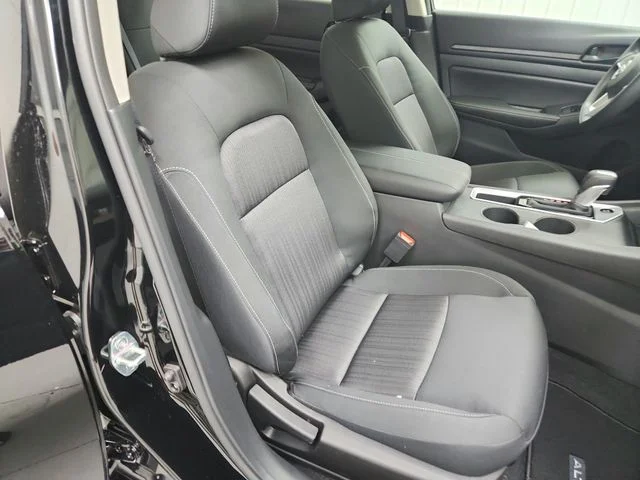 New 2026 Black Nissan 2.5 SV image 33