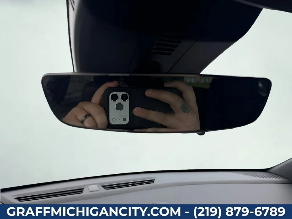 2026 GMC Acadia Elevation - Photo 17