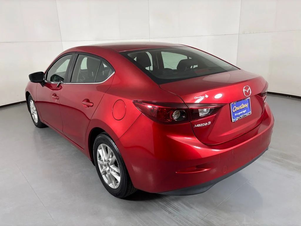 Used 2017 Red Mazda Sport image 6