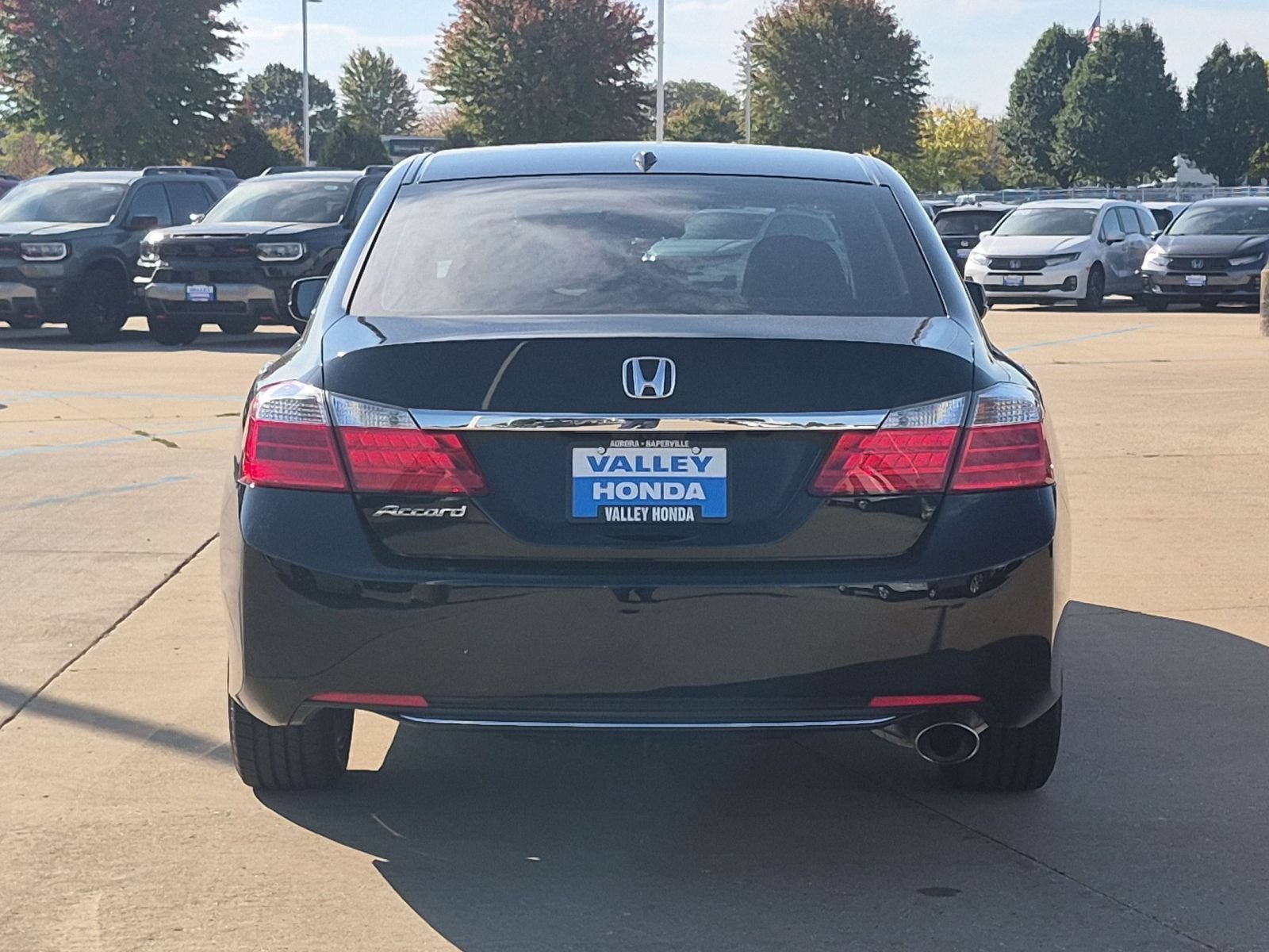 Used 2013 Crystal Black Pearl Honda EX-L Sedan image 7