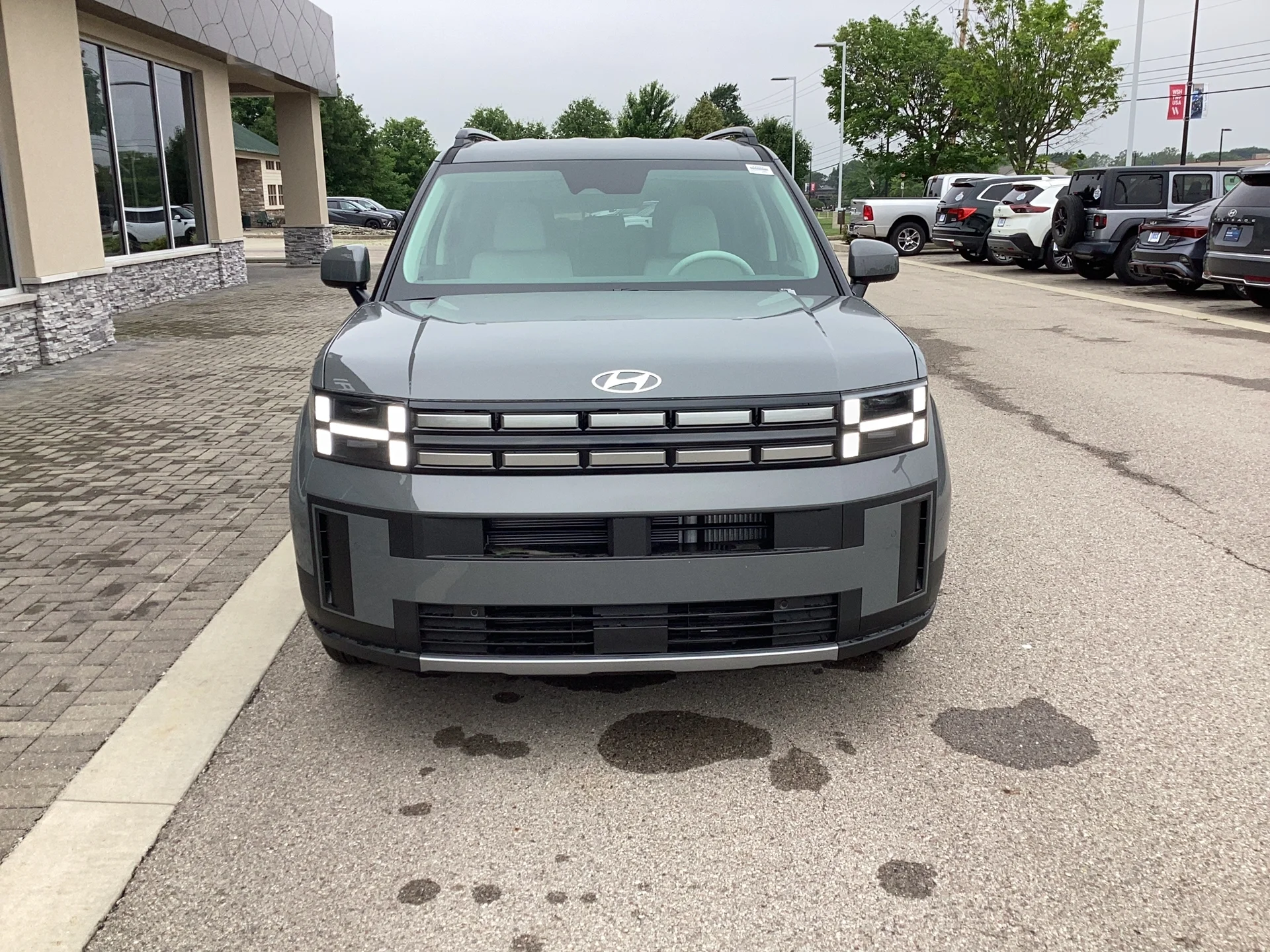 New 2026 Hampton Gray Hyundai SEL image 11