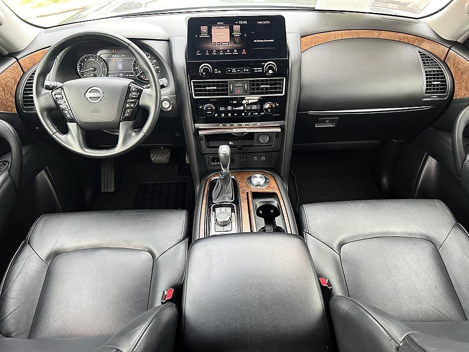 Used 2022 Gun Metallic Nissan SL image 18