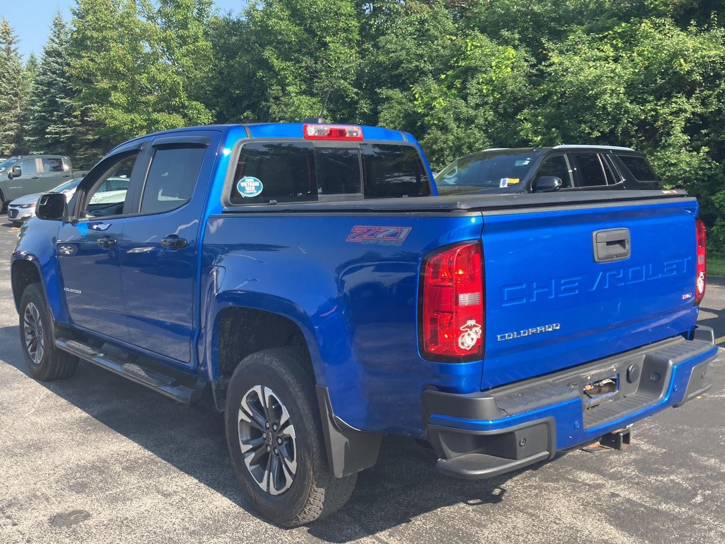 Used 2022 Bright Blue Metallic Chevrolet 4WD Z71 image 5
