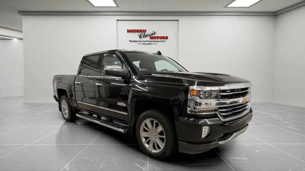 2017 Chevrolet Silverado 1500 High Country 4X4 Crew Cab Standard Box's photo