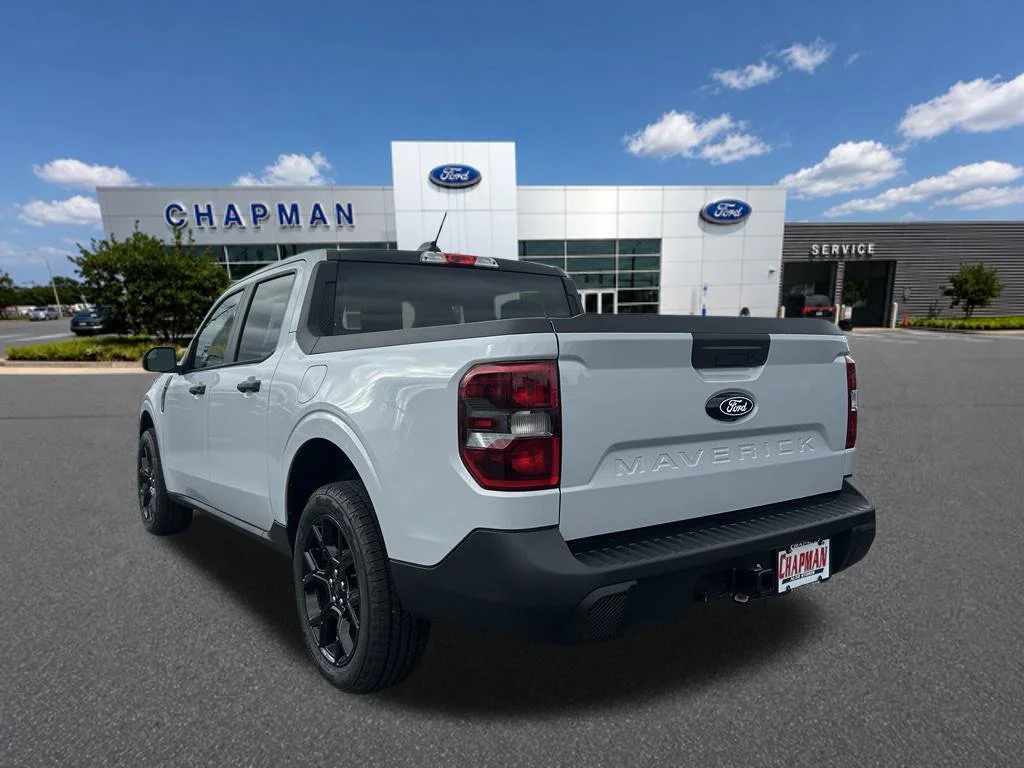 New 2026 Space White Metallic Ford XLT image 3