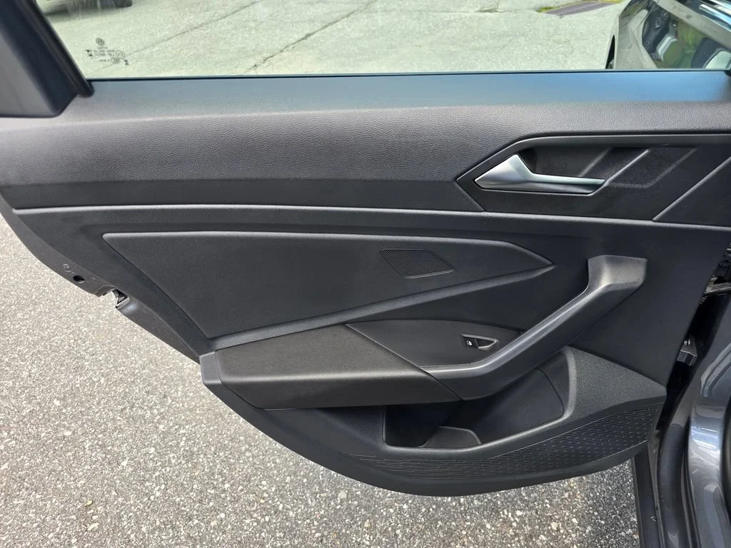 2024 Volkswagen Jetta SE - Photo 48