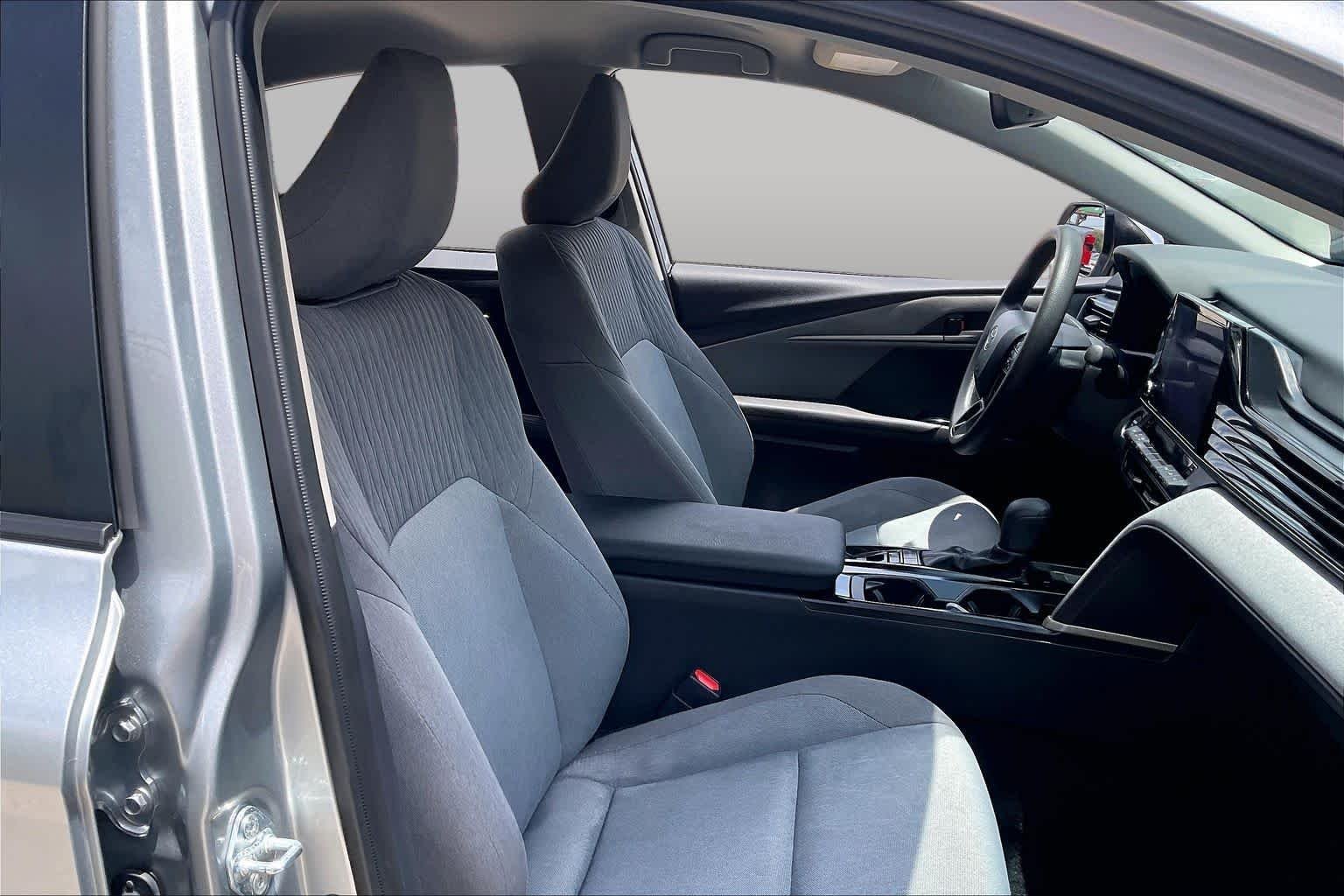 Used 2025 Celestial Silver Metallic Toyota LE image 9