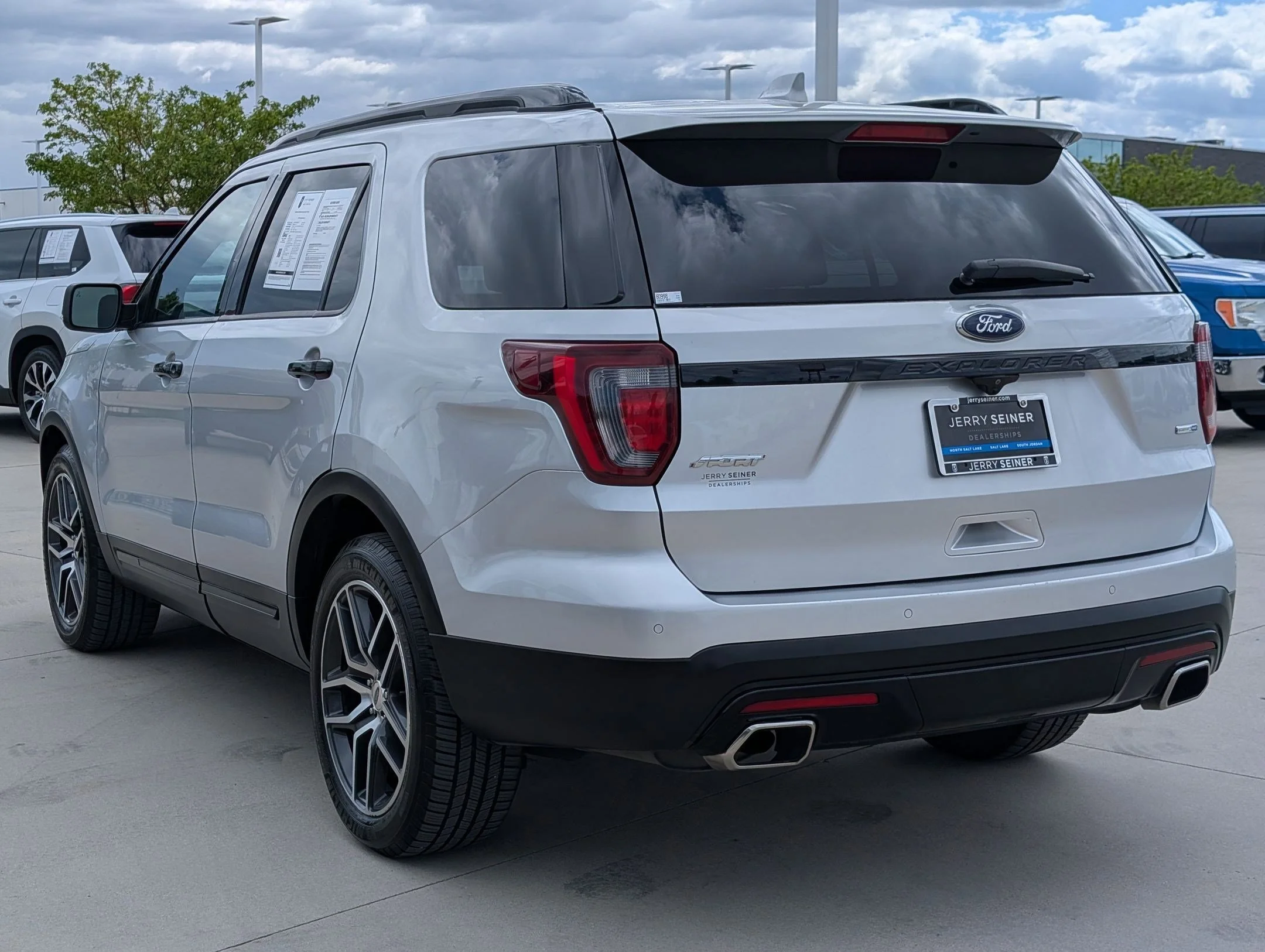Used 2016 Ingot Silver Metallic Ford Sport image 3