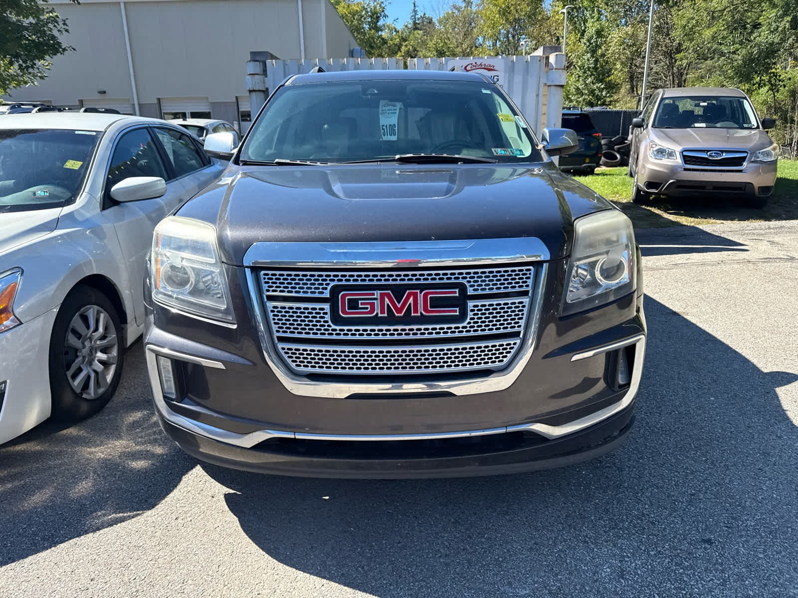 Used 2016 IRIDIUM METALLIC GMC Denali image 2